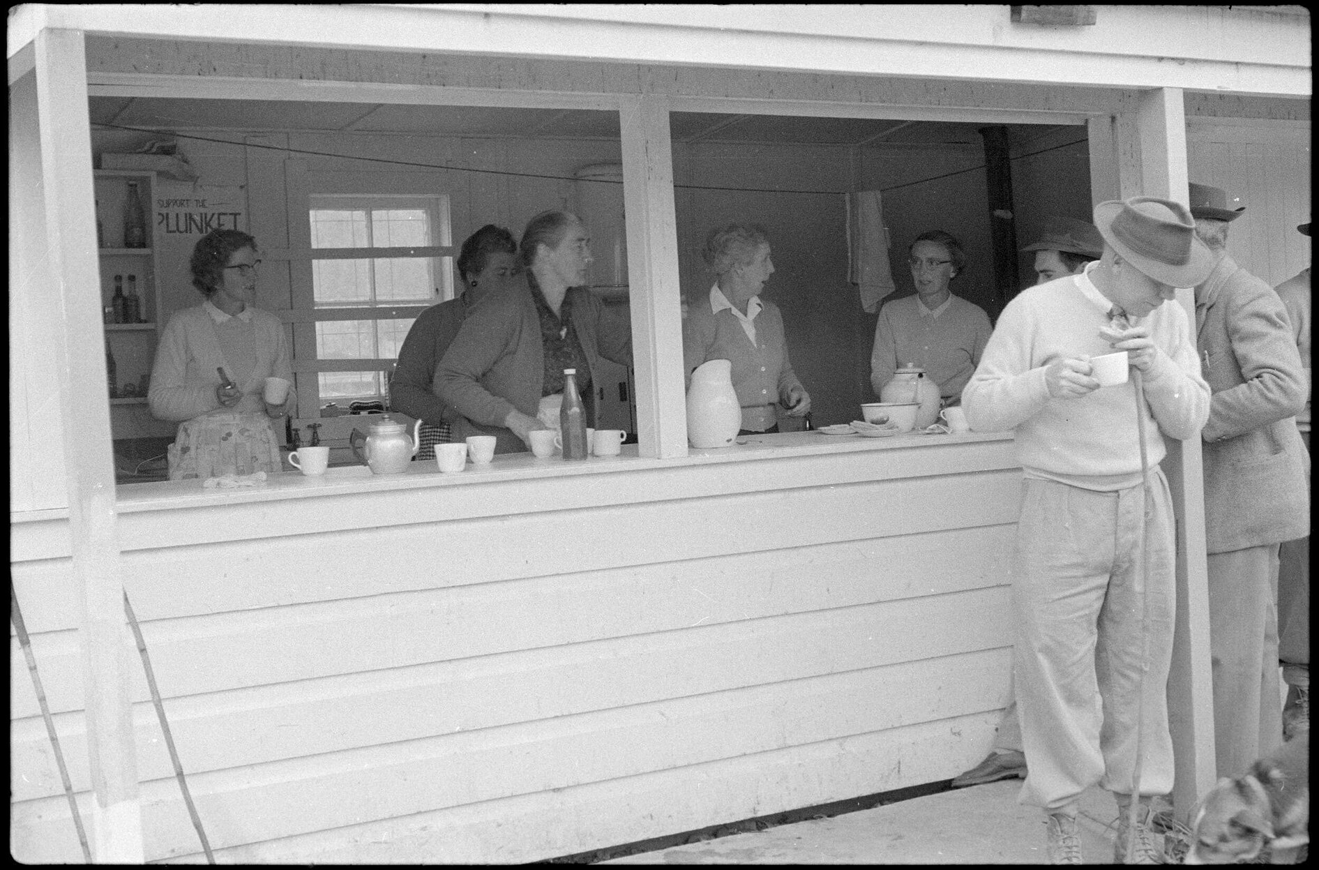 Women working in a canteen