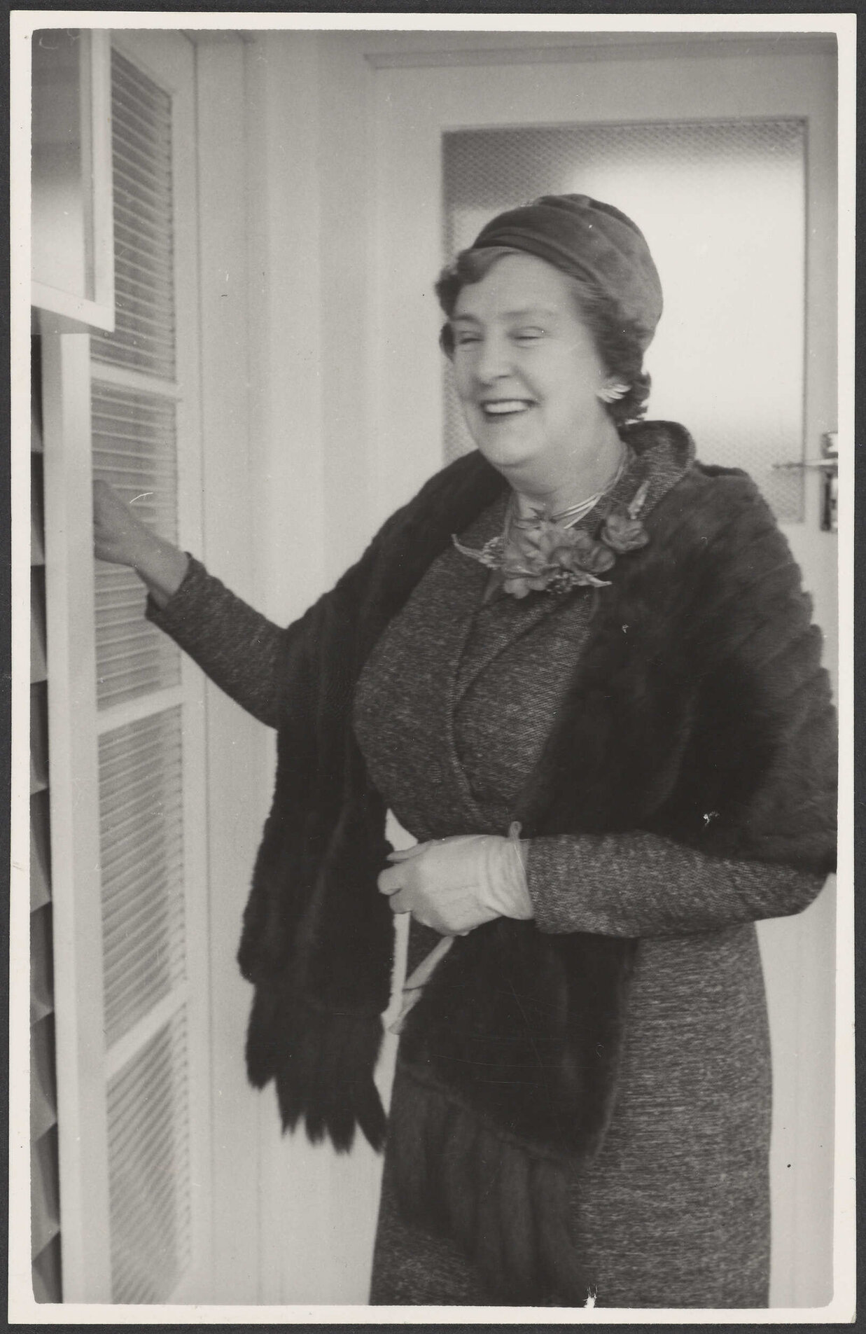 'Mrs C.D. Simmons officially opening the new Plunket Rooms at Okaiawa'