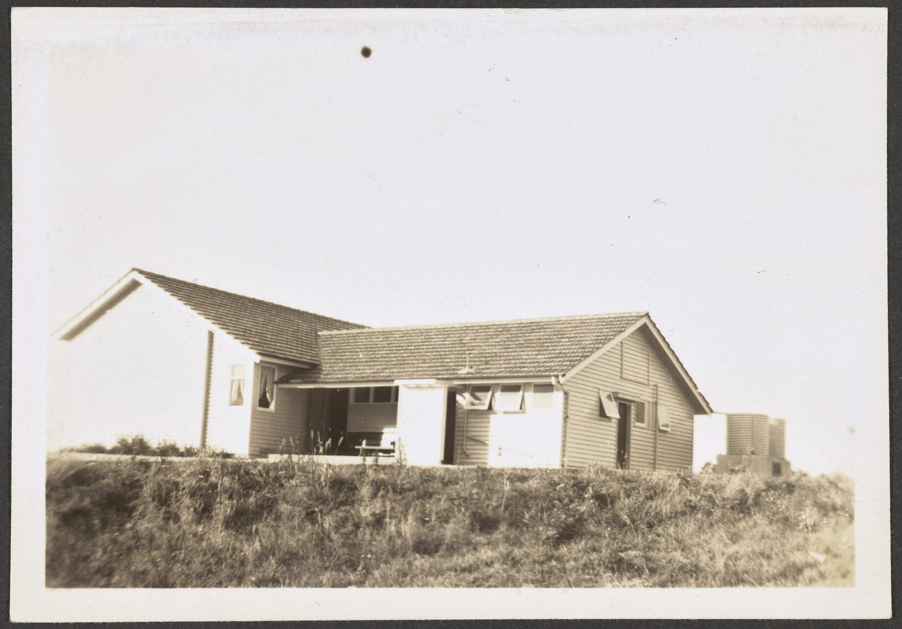 Lovells Flat School