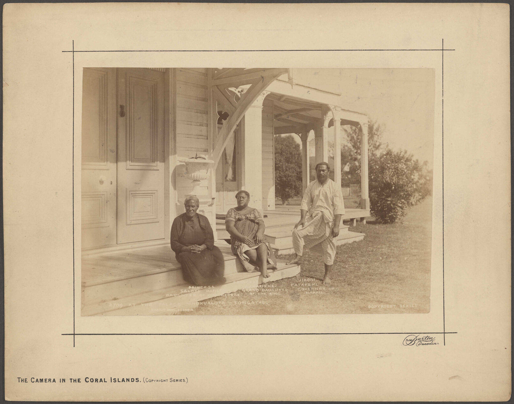 At the palace, Nukualofa, Tongatapu