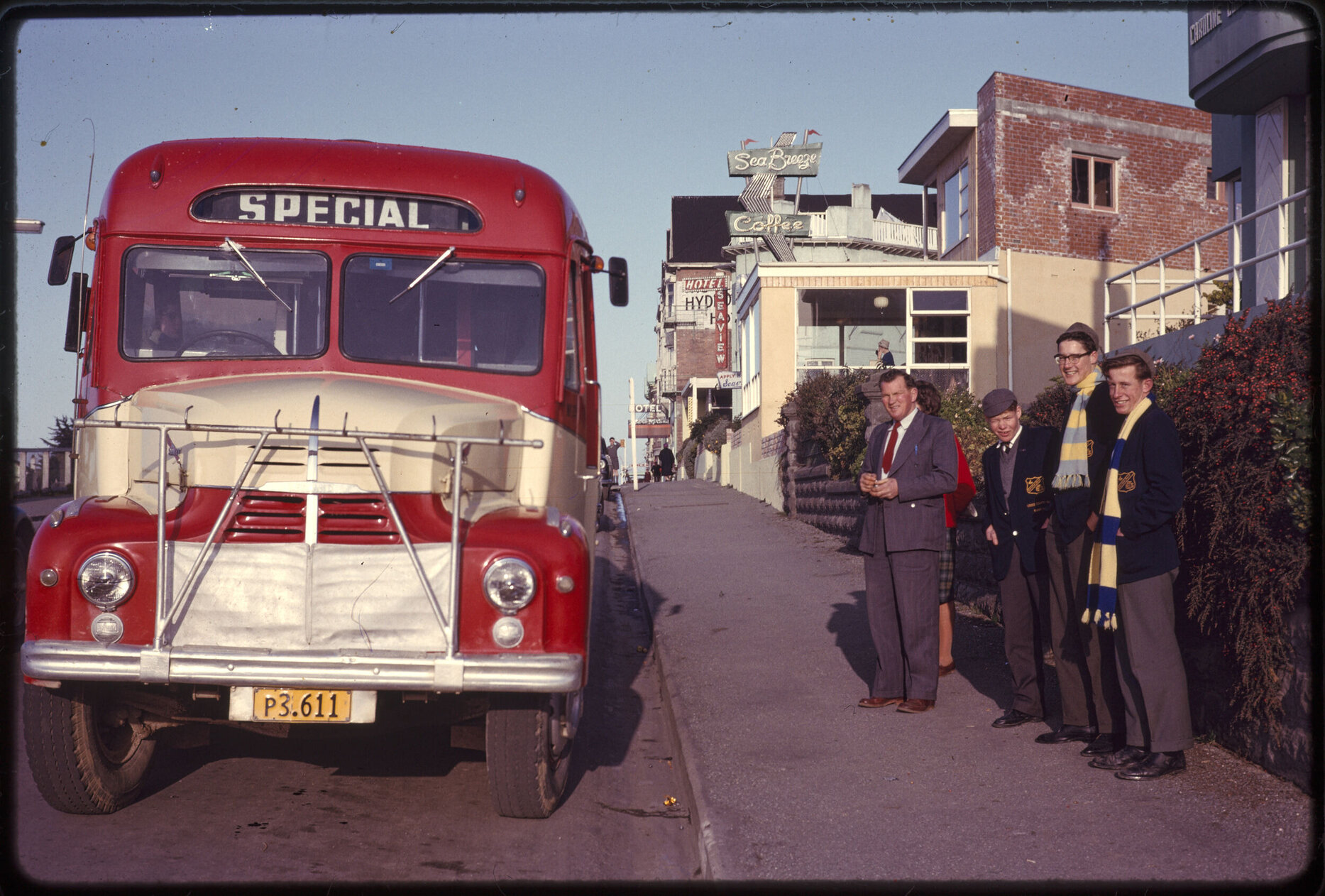 Methven Trip, bus and group at Timaru