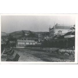 Esplanade (building destroyed by fire 1914)