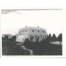 built & occupied by Wales the architect