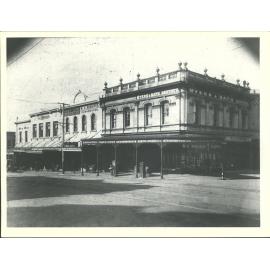 George Street and Octagon corner
