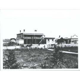 Dunnetts hotel & jack's Buggy