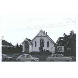 St Barnabas, Fairfield