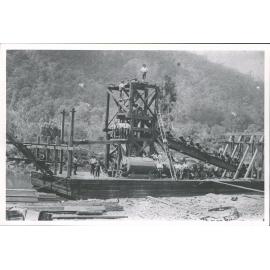 Dredge building Buckland no. 1