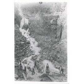 Ground Sluicing at Matakanui Claim worked by the Reeds