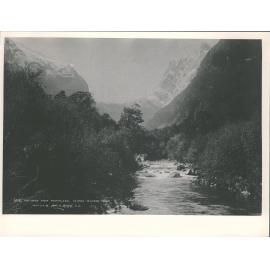 The Pass from Pompolona