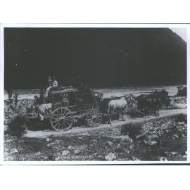 Coach on West coast  Road