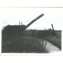 Hamiltons Traction Engine & Threshing Mill