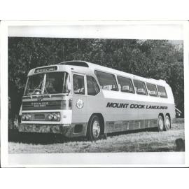 ("Denning") Mount Cook Bus