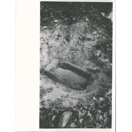 Maori hearth found by Murray Thomson presented to Dmu