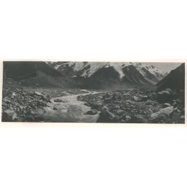 Mueller Glacier, 1913, face of Mueller Glacier Hooker River foreground, Hooker Valley to left side