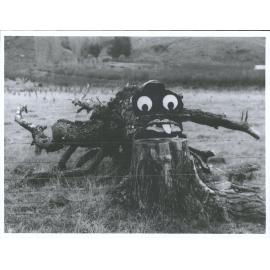 "An unusual tree trunk decorated suitably + serves as a Roxburgh landmark"