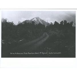 Drive to Dawson Falls Mountain House, Mt. Egmont