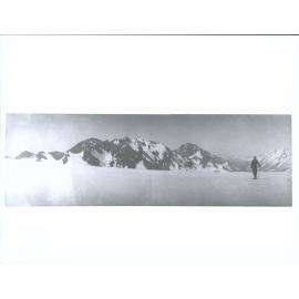 Looking down on the Tasman Glacier from Hochstetter Dome