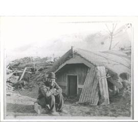 Old Maori and His Whare