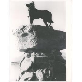 Bronze Sheepdog Statue