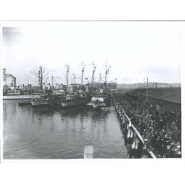 Shipping American Naval