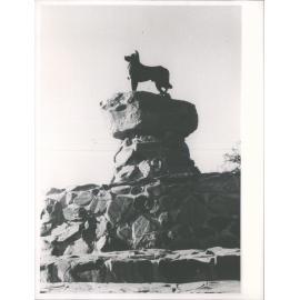 Bronze Sheepdog Statue
