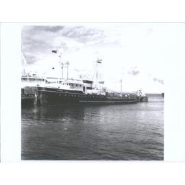 BLUFF-LOIRE (2) (DUTCH TUG)