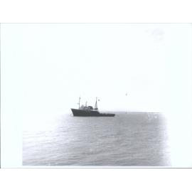 BLUFF-BARENTZ ZEE (2) (DUTCH TUG)