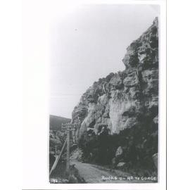 Rocks on road to Gorge