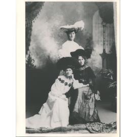 Theatrical Group Creagh? Right front