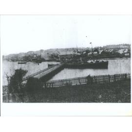 Old Traffic Bridge - S.S. Comerang at wharf where immigrants landed