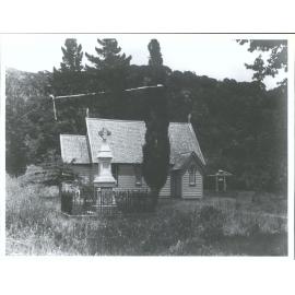 Church & memorial to Rev. Henry Williams