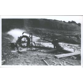 Pelton wheel device
