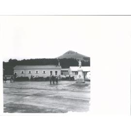 Railway refreshment room