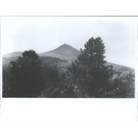 Sir John McKenzie Cairn