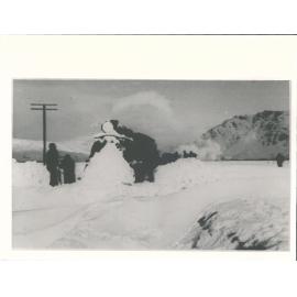 Near top of Eyre Creek Hill