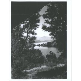 Wanaka and Pigeon Lake in foreground