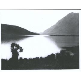 Otago Central Views: Roy's Peak from Glendhu Bay
