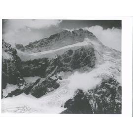 Mount Sefton from Mueller Hut