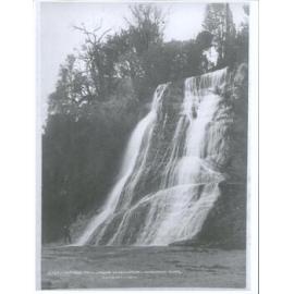 Paparoa Fall - Near Whenuatere - Wanganui River