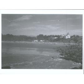Warrington Beach, showing Manor House