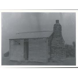 Red Hut (at head of Careys Creek) up behind Waitati