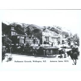 Parliament Grounds, Wellington, N.Z.