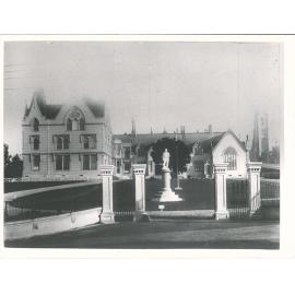 Old Parliament Buildings