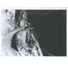 Pinchers Bluff, Skippers Road