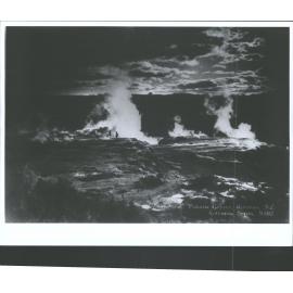 Pohutu Geyser, Rotorua, N.Z.