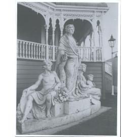 Sculpture ex A.M.P. building, Herne Bay, Auckland