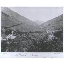 Arthur's Point; Hotel to the left, bridge to the right.