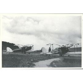 ZK-AD14, ZK-AEK with Miss Theomin