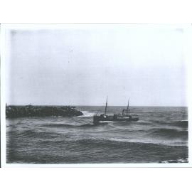 Wakatu entering Westport harbour