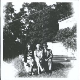 Mr. & Mrs. A Baxter & Leonore